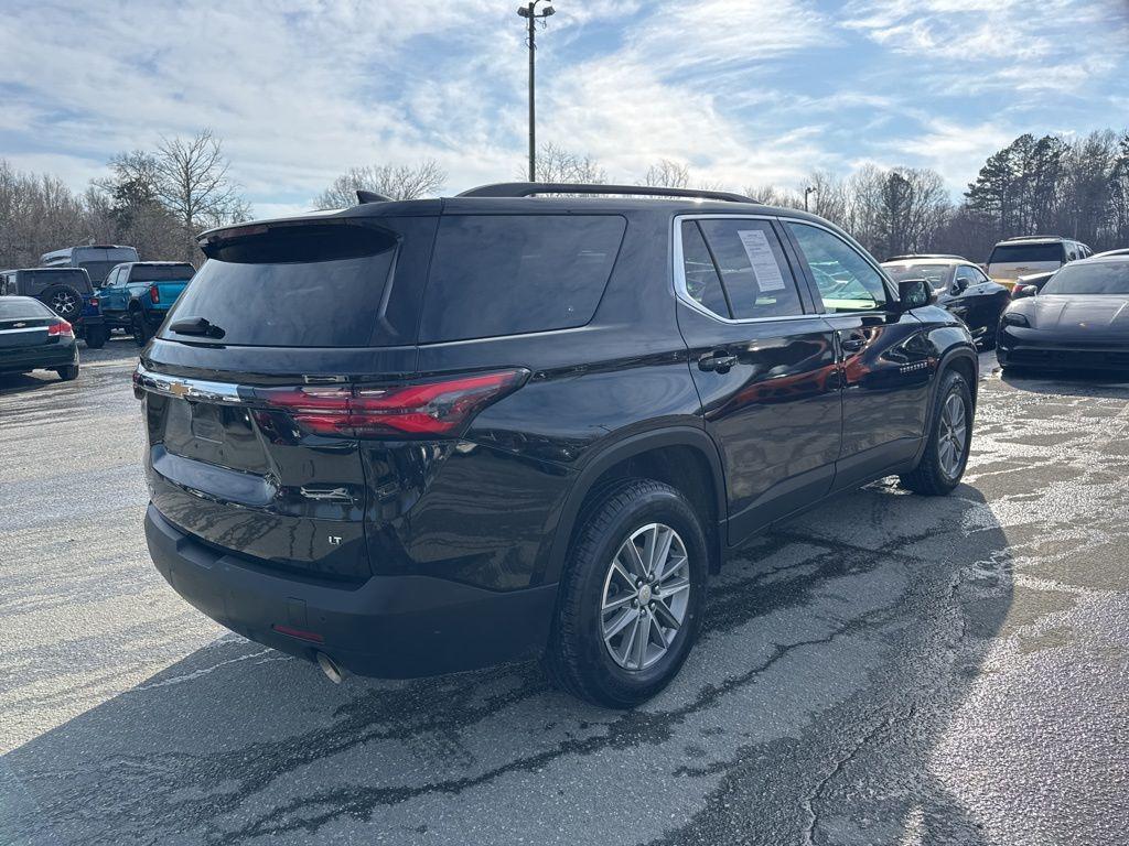 used 2022 Chevrolet Traverse car, priced at $26,880