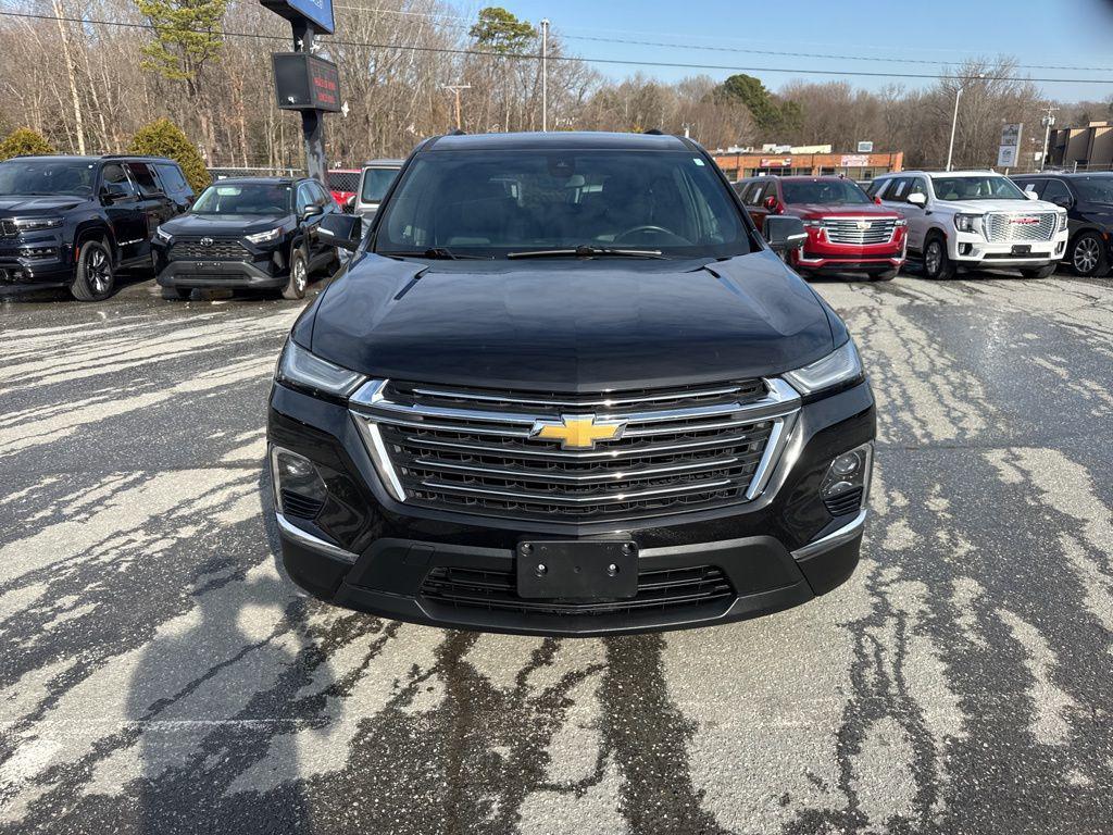 used 2022 Chevrolet Traverse car, priced at $26,880