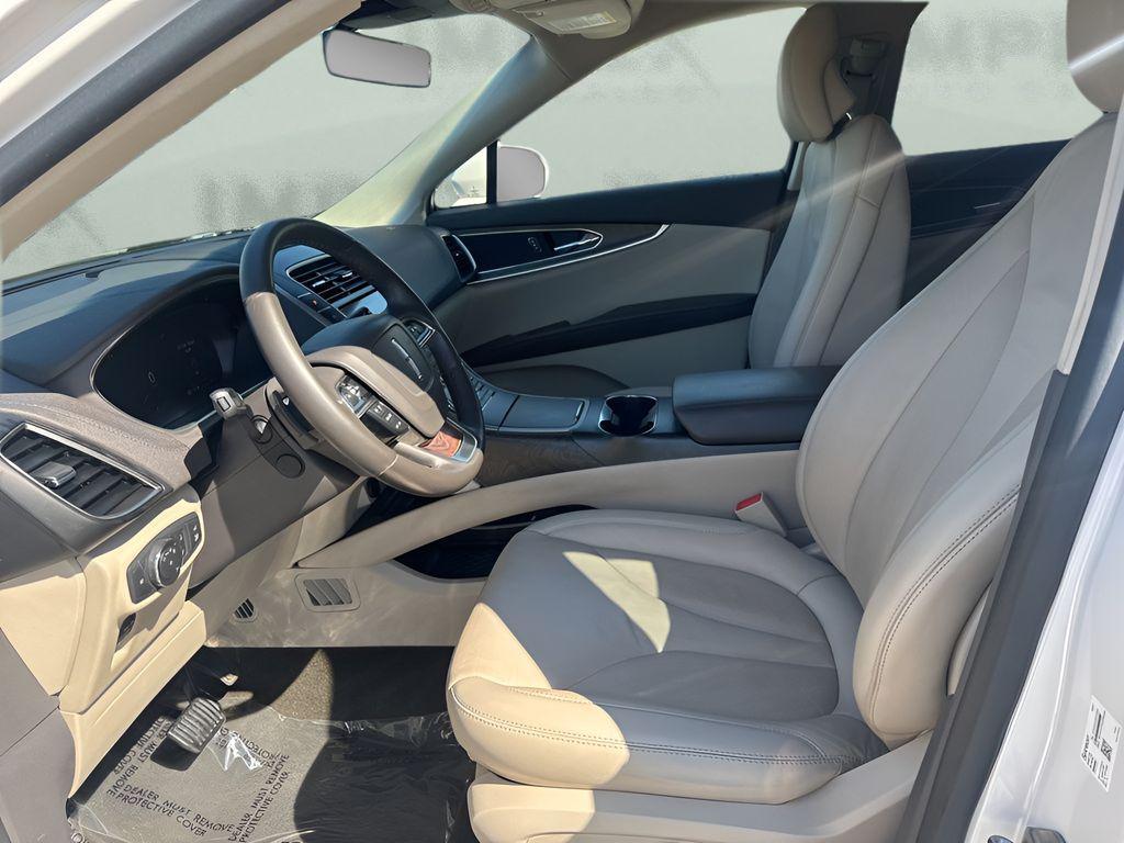 used 2019 Lincoln Nautilus car, priced at $18,450