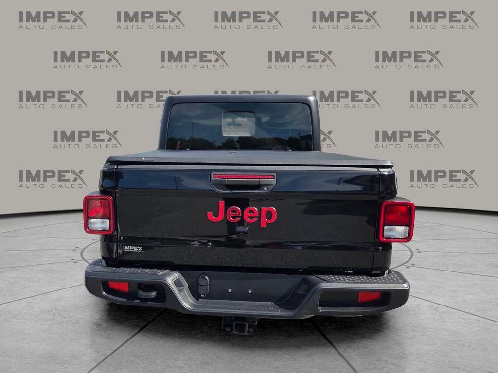 used 2022 Jeep Gladiator car, priced at $28,350