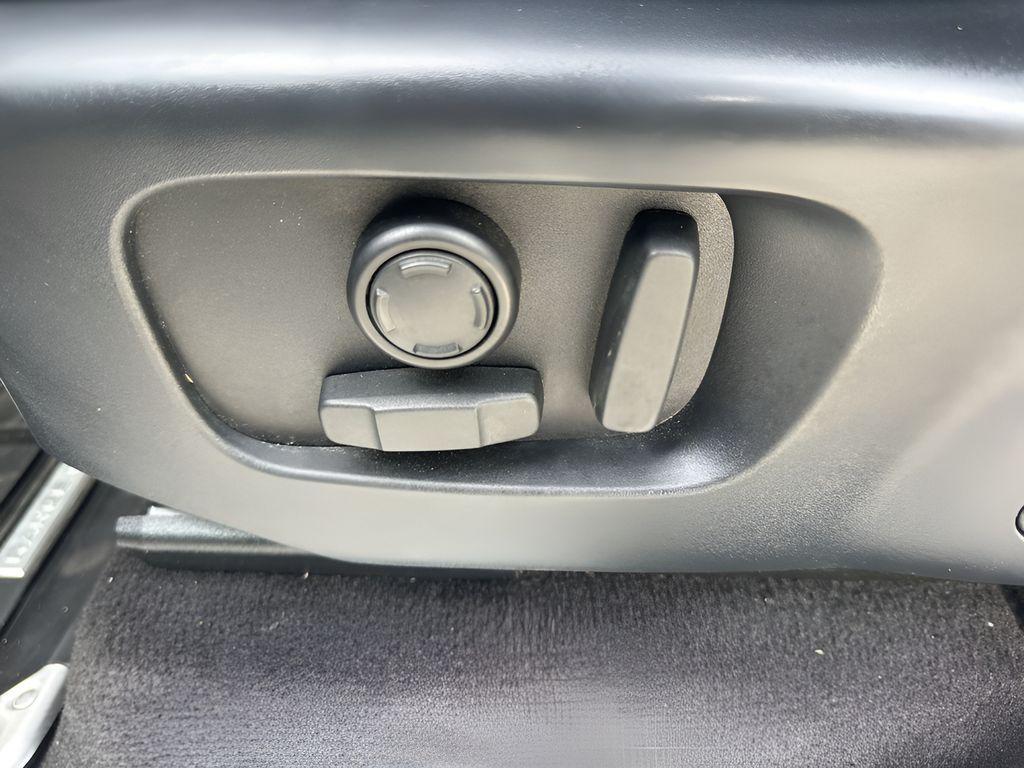 used 2018 Land Rover Range Rover Sport car, priced at $31,295