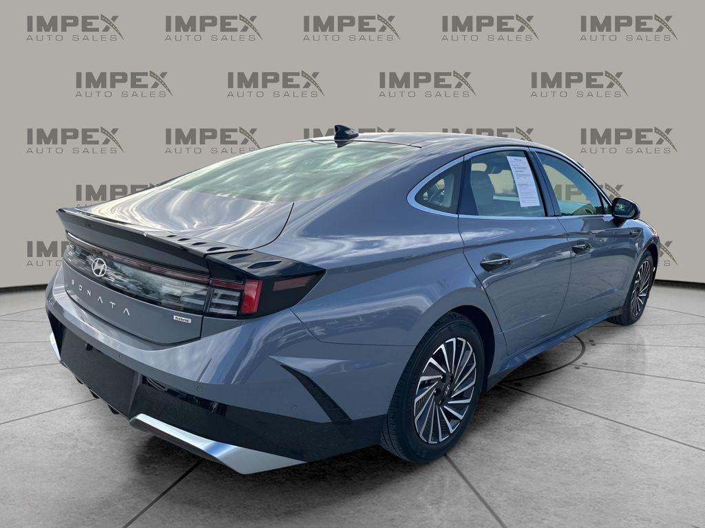 used 2024 Hyundai Sonata Hybrid car, priced at $28,650