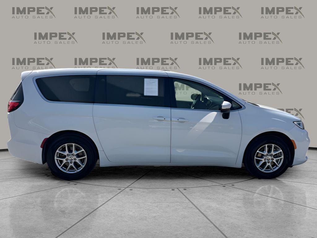 used 2023 Chrysler Pacifica car, priced at $22,390