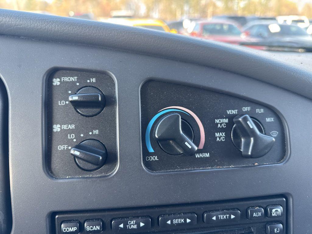 used 2007 Ford E350 Super Duty car, priced at $19,900