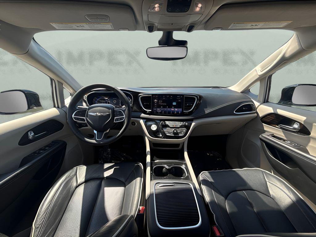 used 2023 Chrysler Pacifica car, priced at $24,394