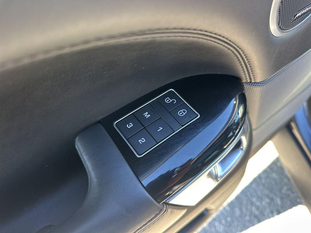 used 2018 Land Rover Range Rover Sport car, priced at $29,450