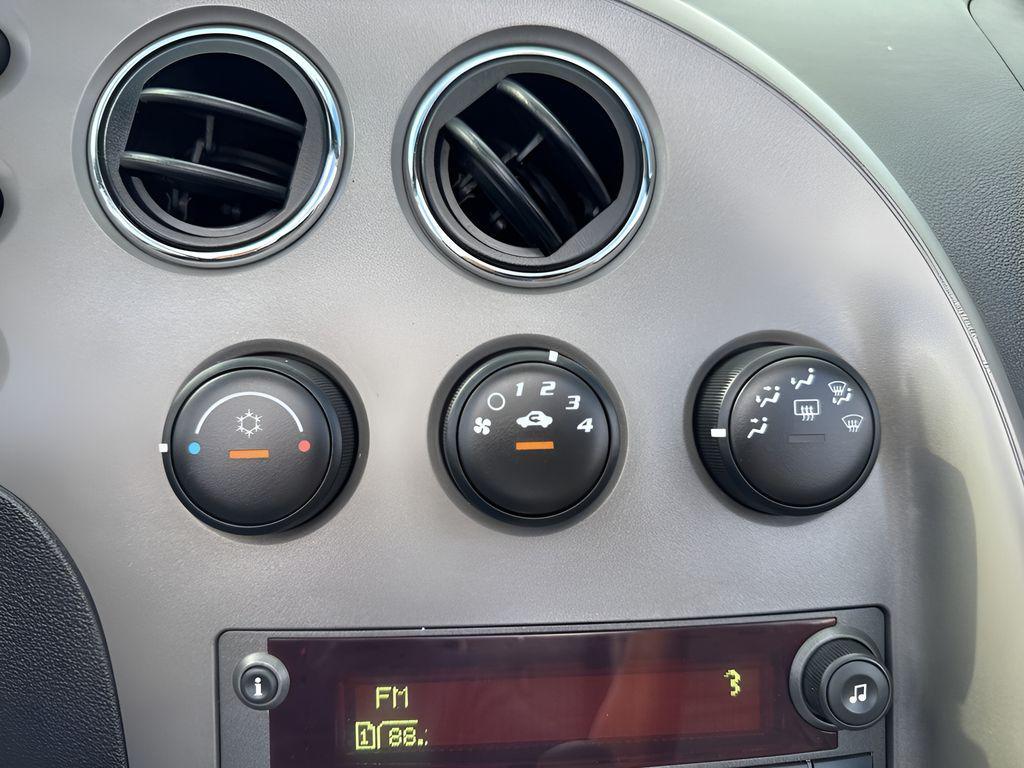 used 2007 Pontiac Solstice car, priced at $9,900