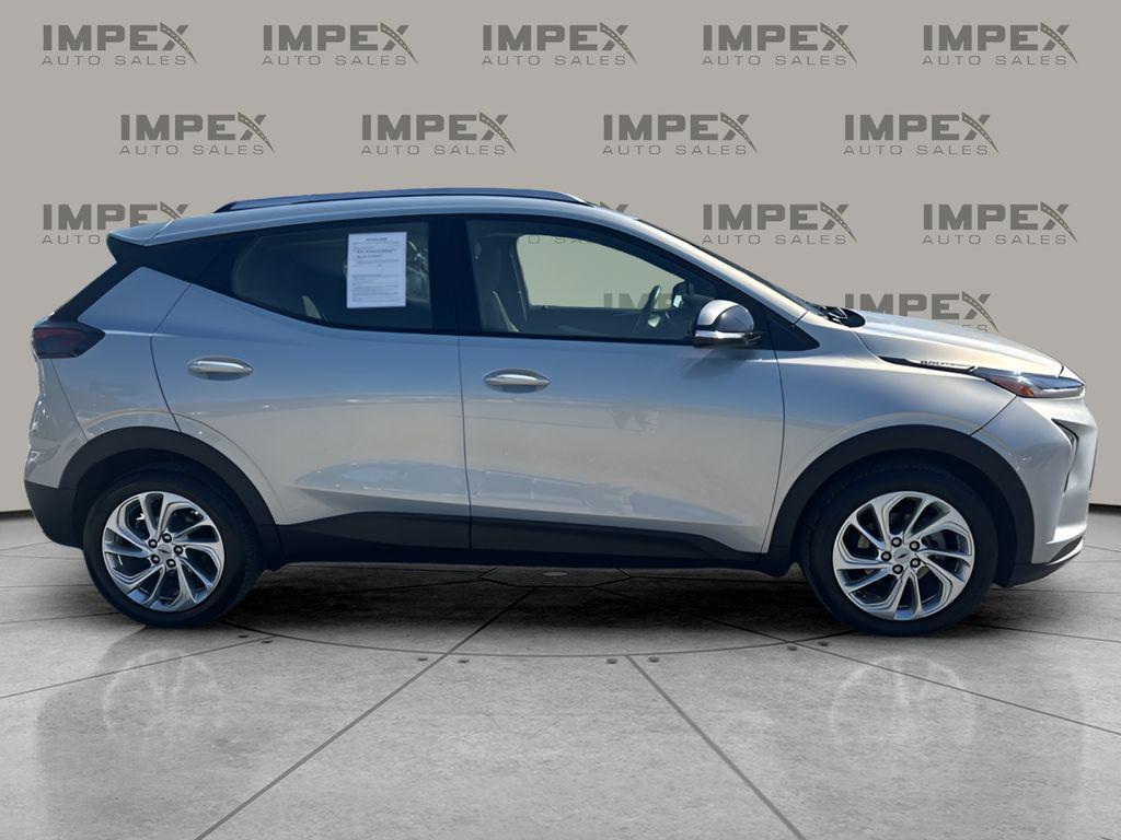 used 2022 Chevrolet Bolt EUV car, priced at $15,790