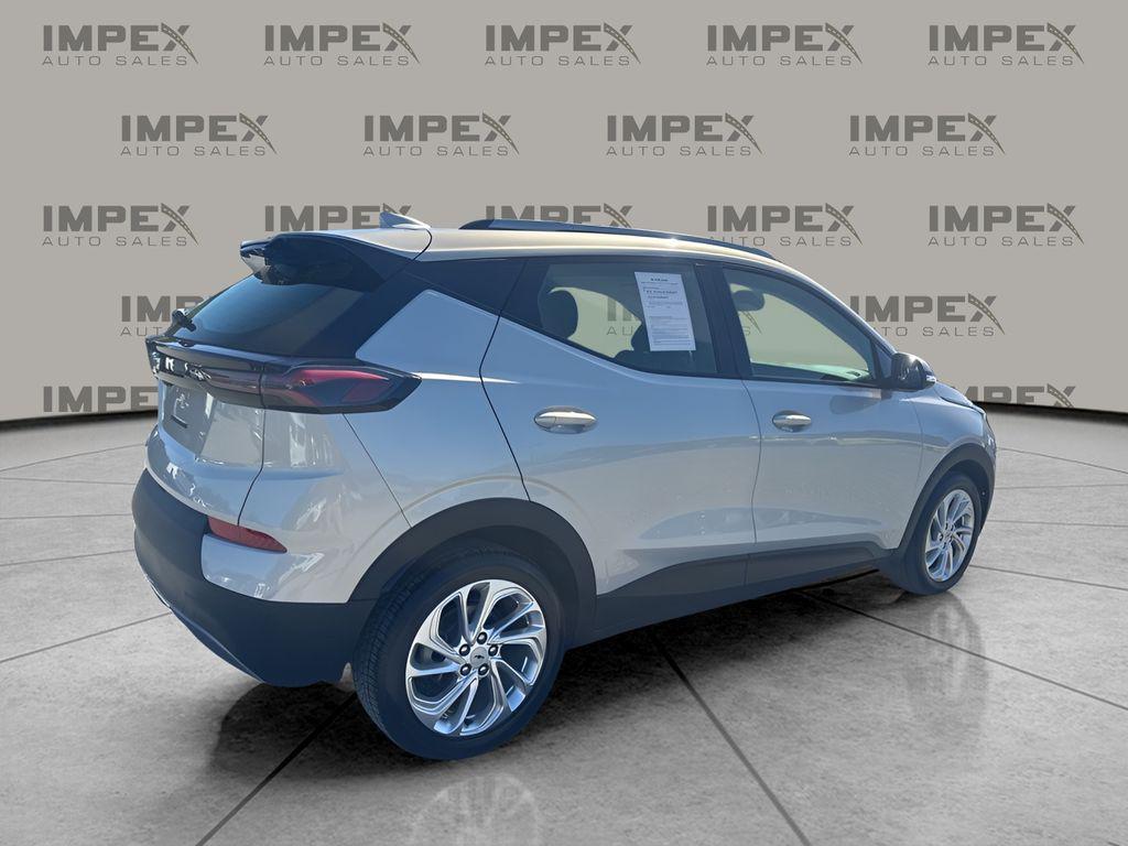 used 2022 Chevrolet Bolt EUV car, priced at $15,790