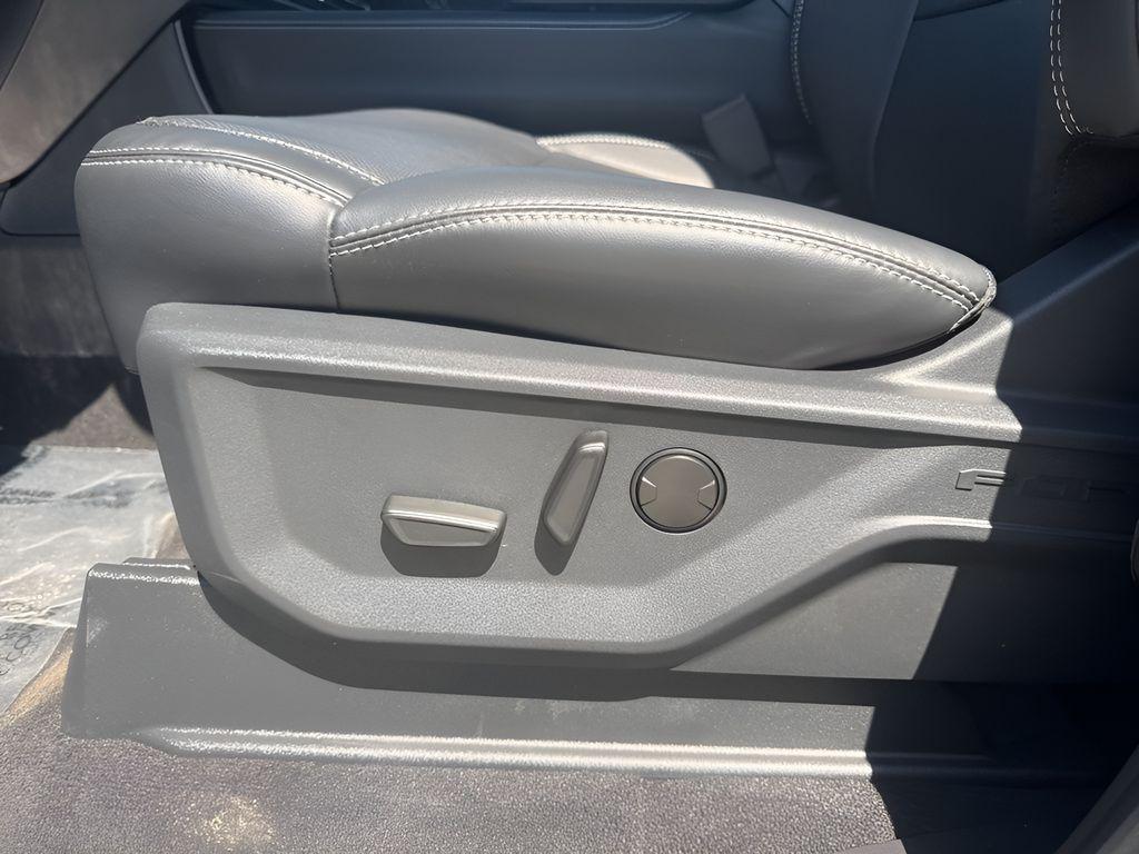 used 2026 Ford Expedition car, priced at $74,980