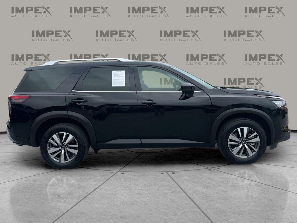 used 2025 Nissan Pathfinder car, priced at $35,500
