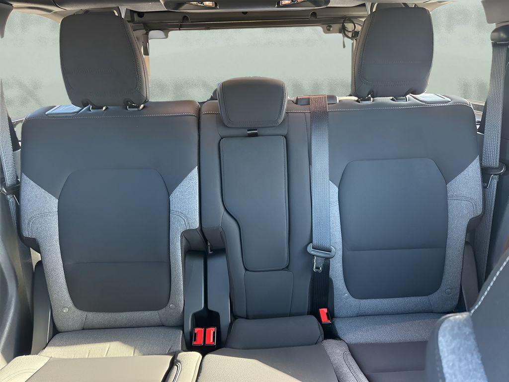 used 2025 Ford Bronco car, priced at $38,600