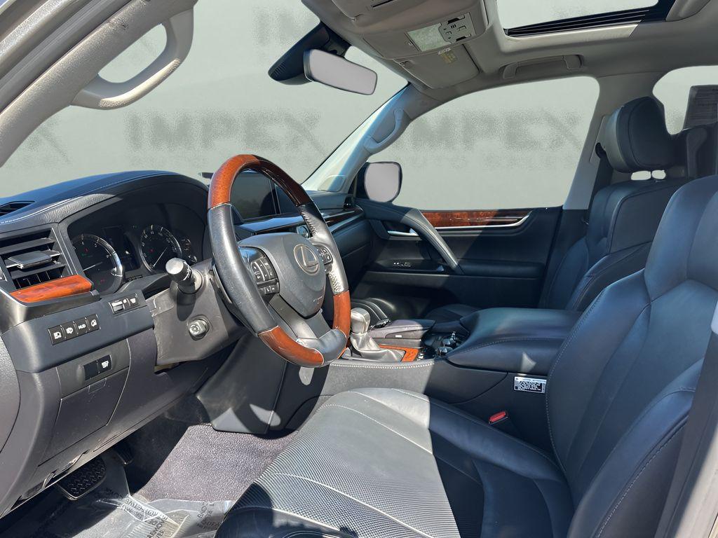 used 2016 Lexus LX 570 car, priced at $41,290