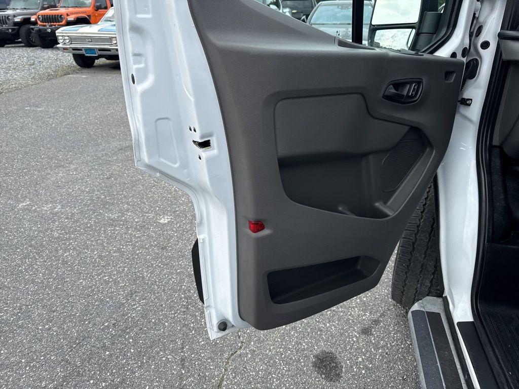 used 2023 Ford Transit-250 car, priced at $30,050