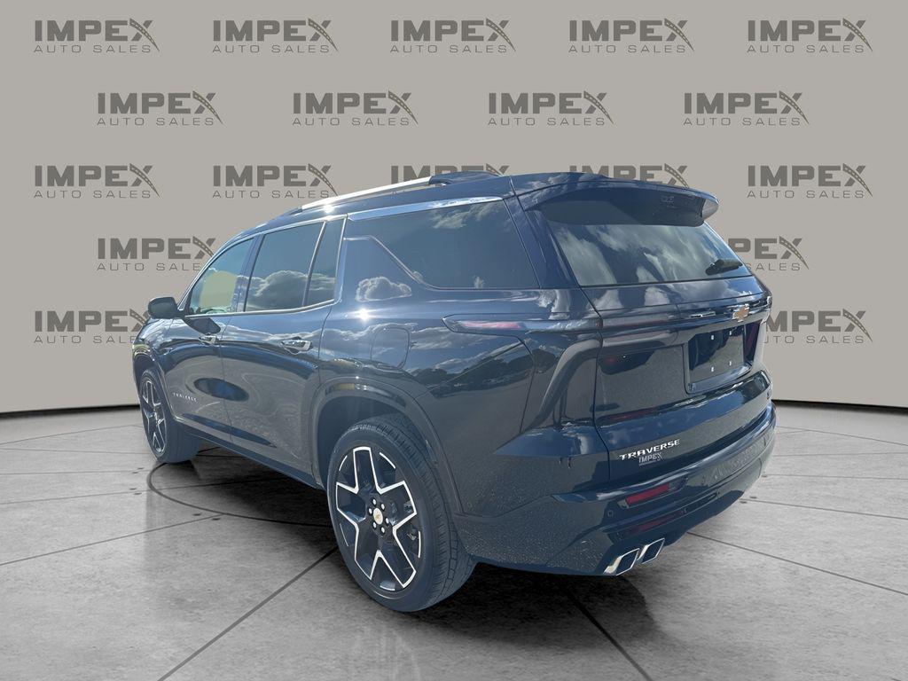 used 2025 Chevrolet Traverse car, priced at $49,250
