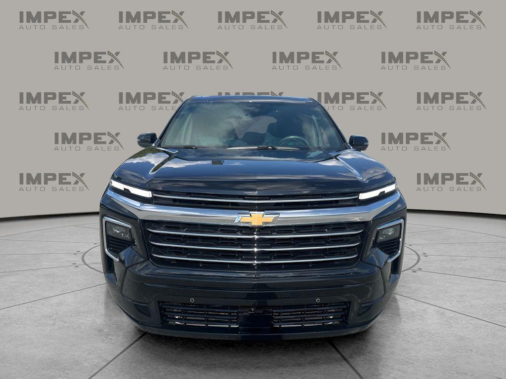 used 2025 Chevrolet Traverse car, priced at $49,250