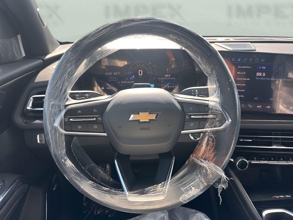 used 2025 Chevrolet Traverse car, priced at $49,250