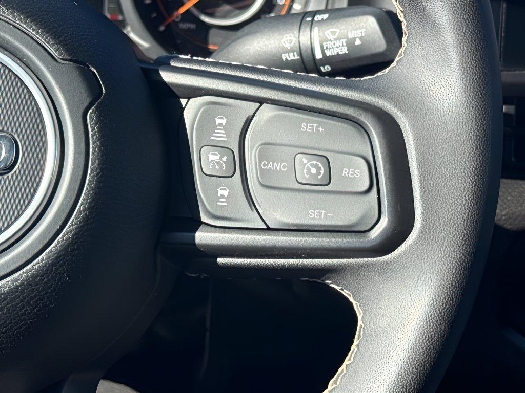 used 2025 Jeep Gladiator car, priced at $36,849