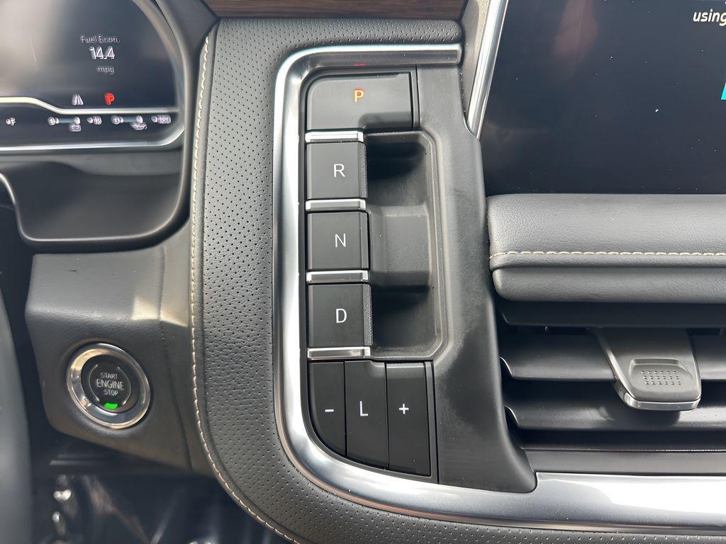 used 2023 Chevrolet Suburban car, priced at $39,890