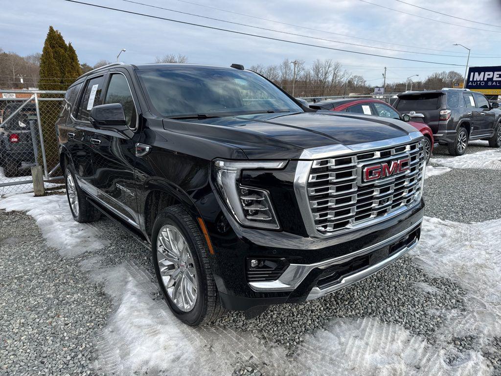 used 2025 GMC Yukon car, priced at $79,980