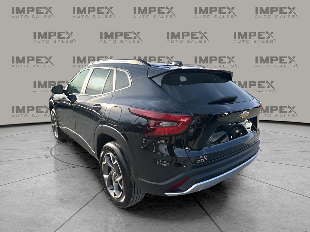 used 2025 Chevrolet Trax car, priced at $21,228
