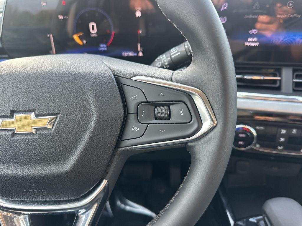 used 2025 Chevrolet Trax car, priced at $21,228