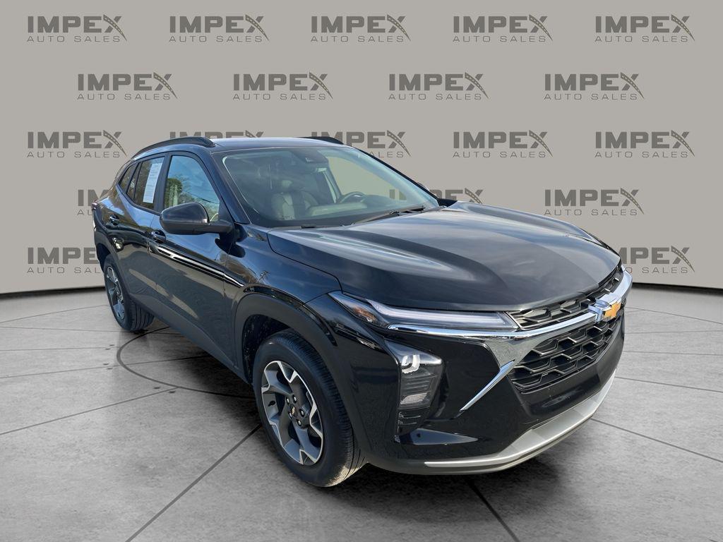 used 2025 Chevrolet Trax car, priced at $21,228