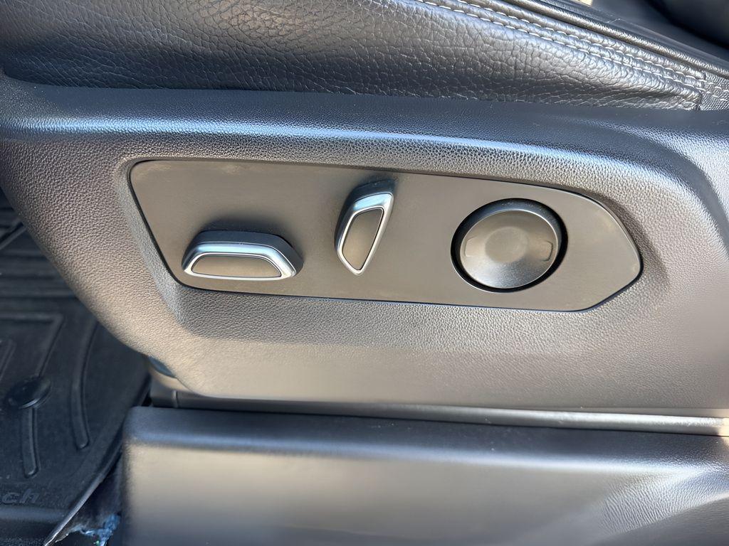 used 2023 GMC Sierra 1500 car, priced at $49,450