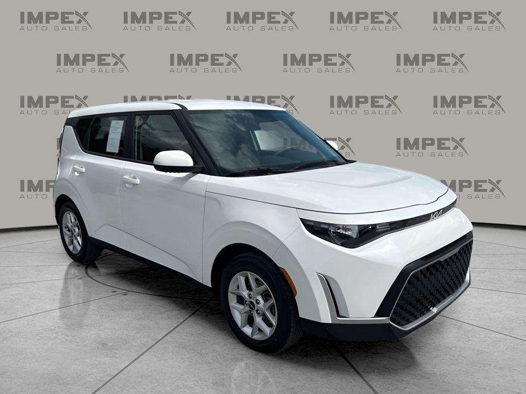 used 2024 Kia Soul car, priced at $16,200