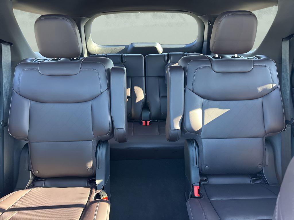 used 2025 Ford Explorer car, priced at $43,995