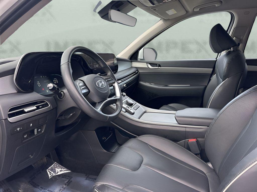 used 2025 Hyundai Palisade car, priced at $31,450