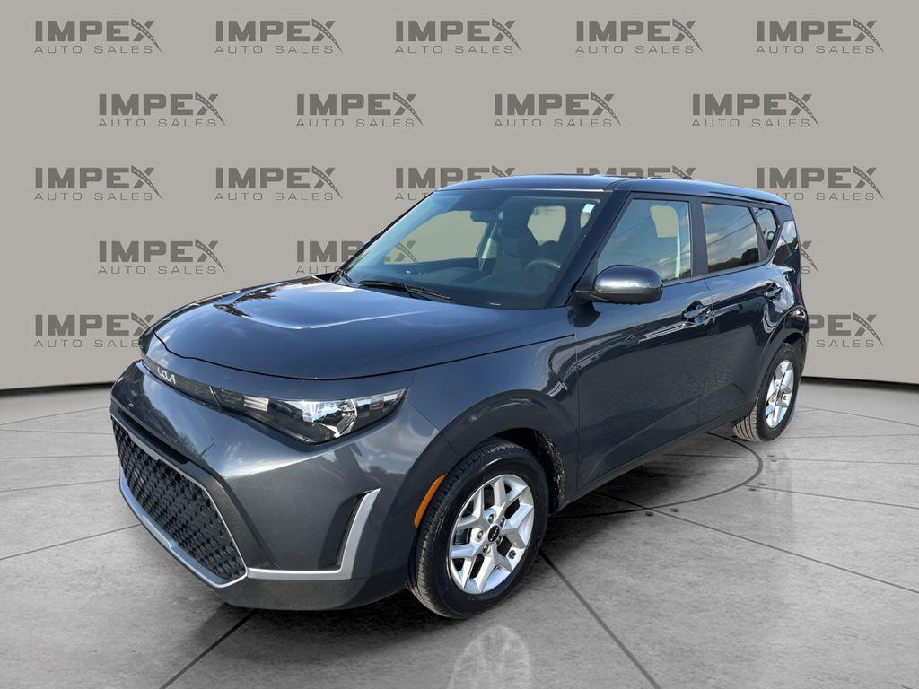 used 2024 Kia Soul car, priced at $15,600