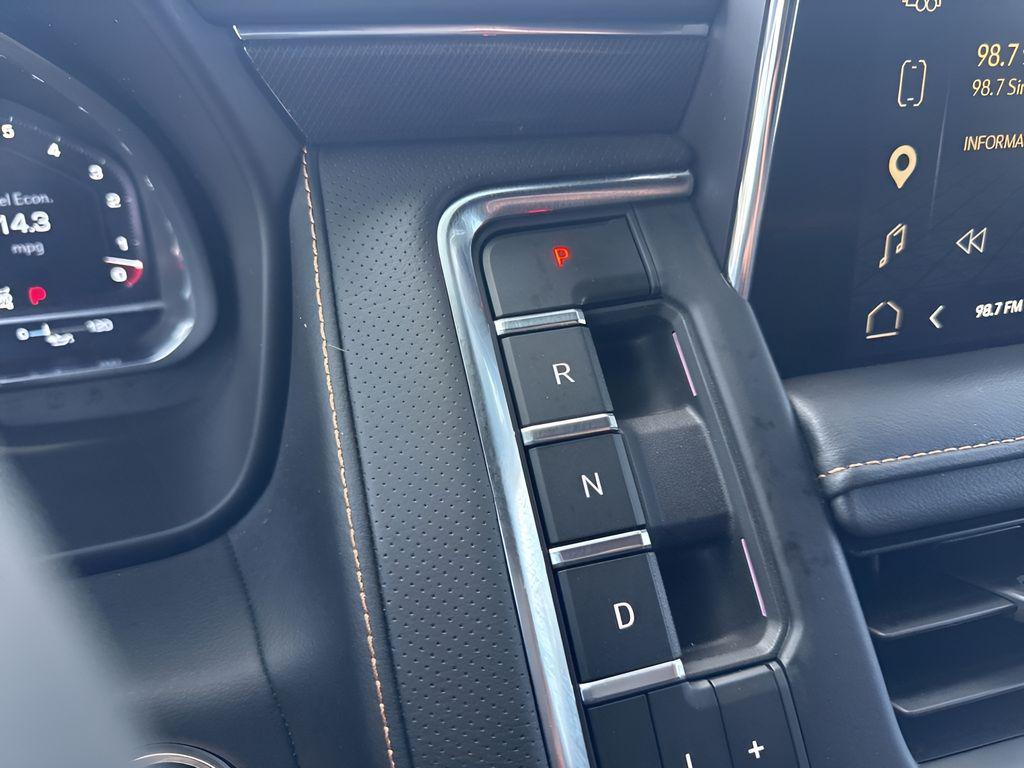 used 2023 GMC Yukon XL car, priced at $65,900