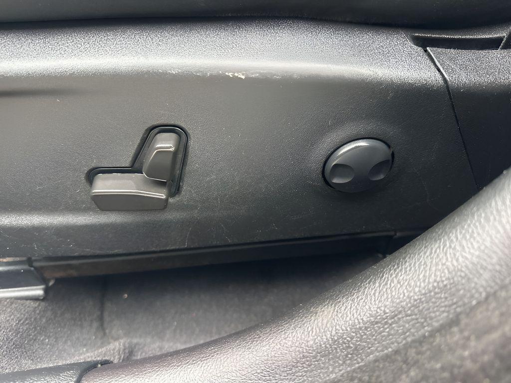 used 2022 Chrysler 300 car, priced at $14,650