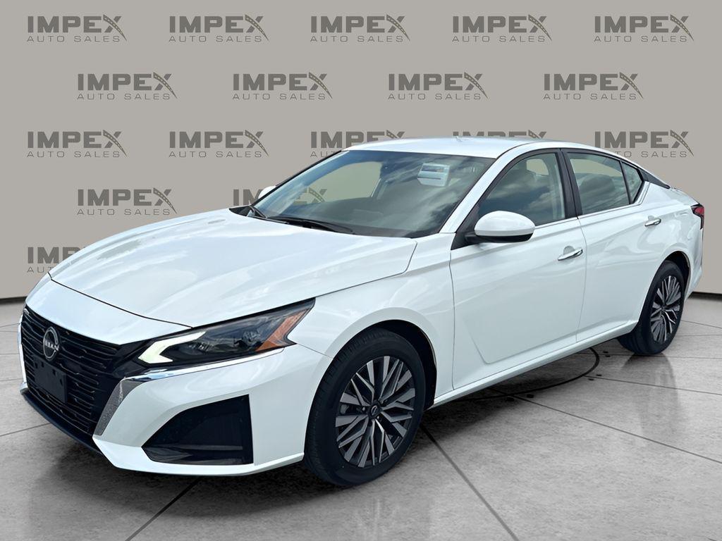 used 2023 Nissan Altima car, priced at $21,990