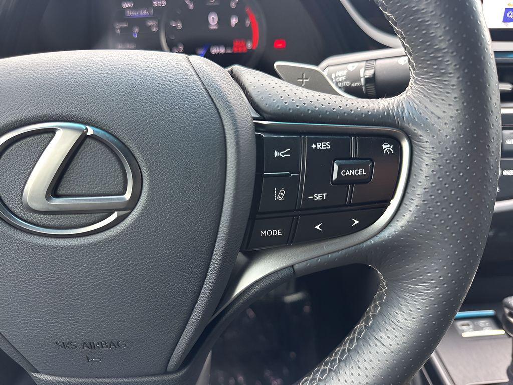 used 2024 Lexus ES 350 car, priced at $40,890