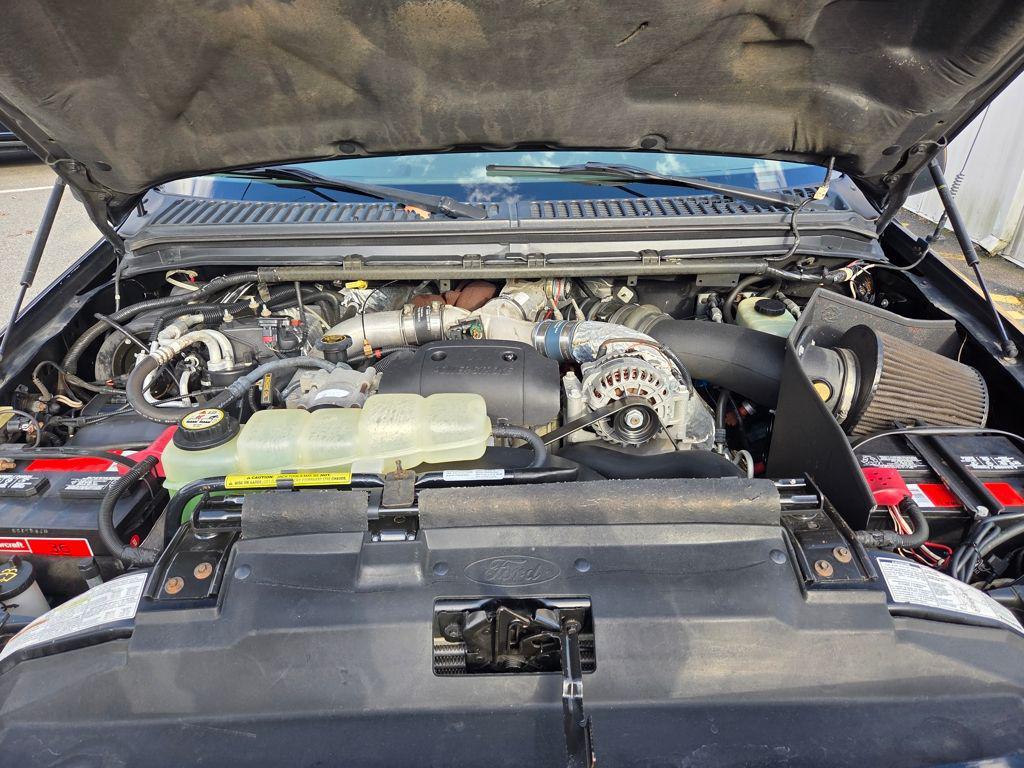 used 2001 Ford Excursion car, priced at $39,800