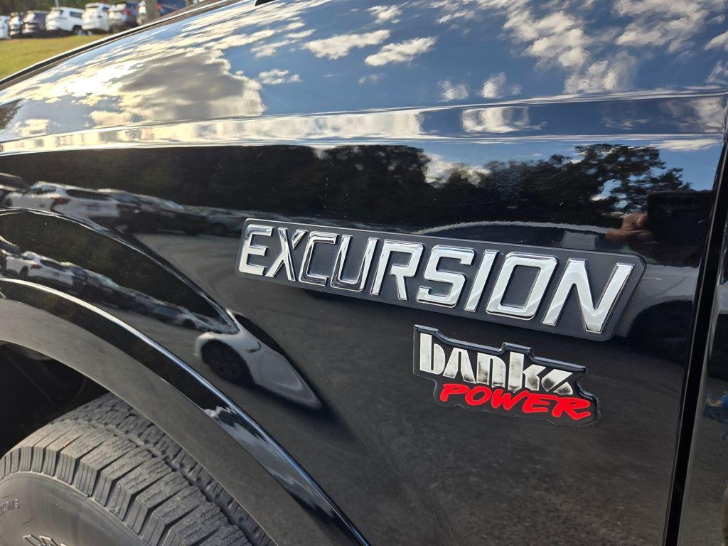 used 2001 Ford Excursion car, priced at $39,800