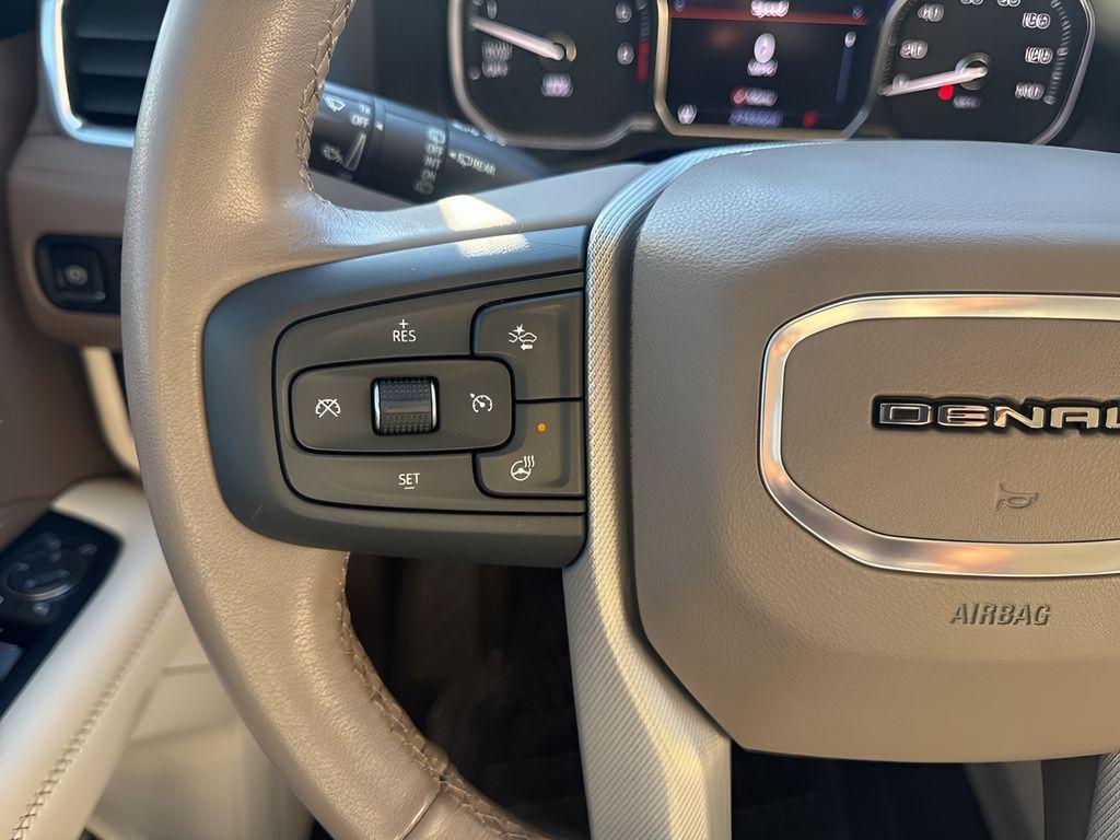 used 2021 GMC Yukon car, priced at $55,400