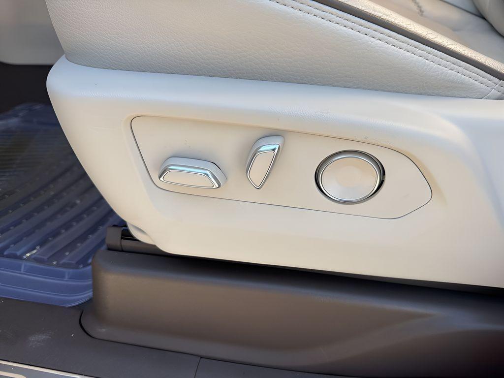 used 2021 GMC Yukon car, priced at $55,400