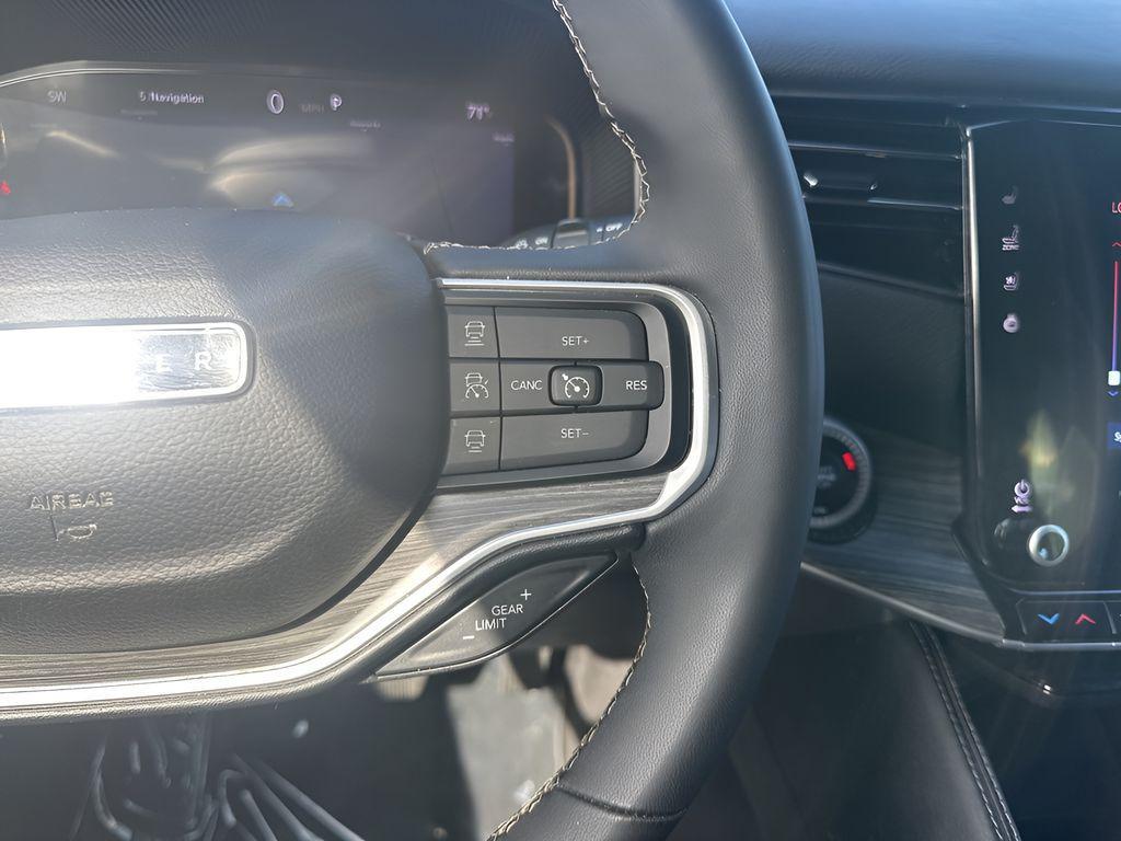 used 2024 Jeep Wagoneer L car, priced at $39,995