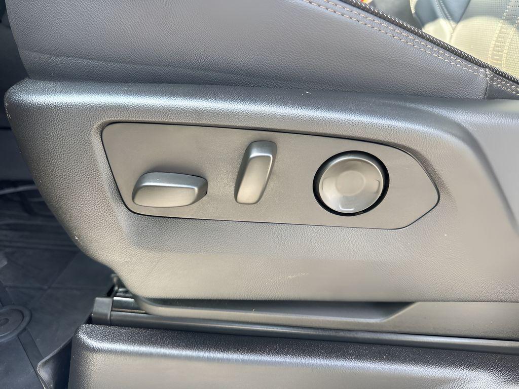 used 2025 Chevrolet Tahoe car, priced at $75,850