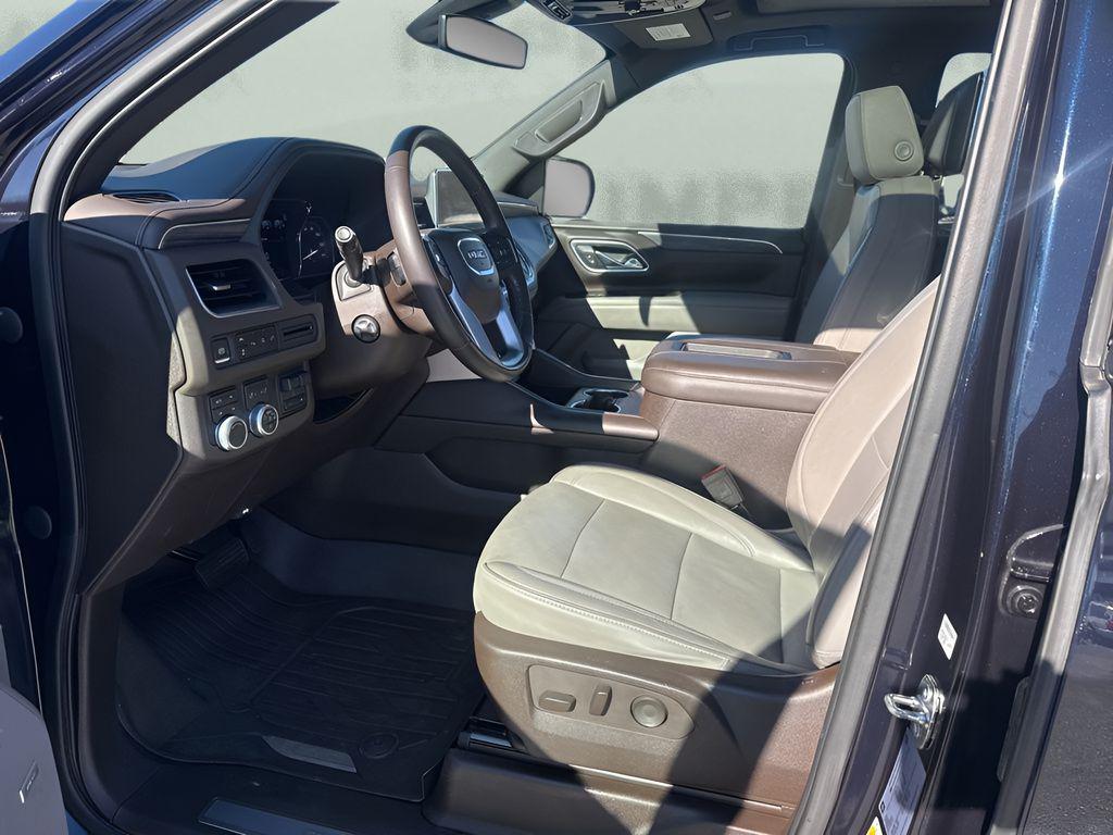 used 2021 GMC Yukon car, priced at $44,995
