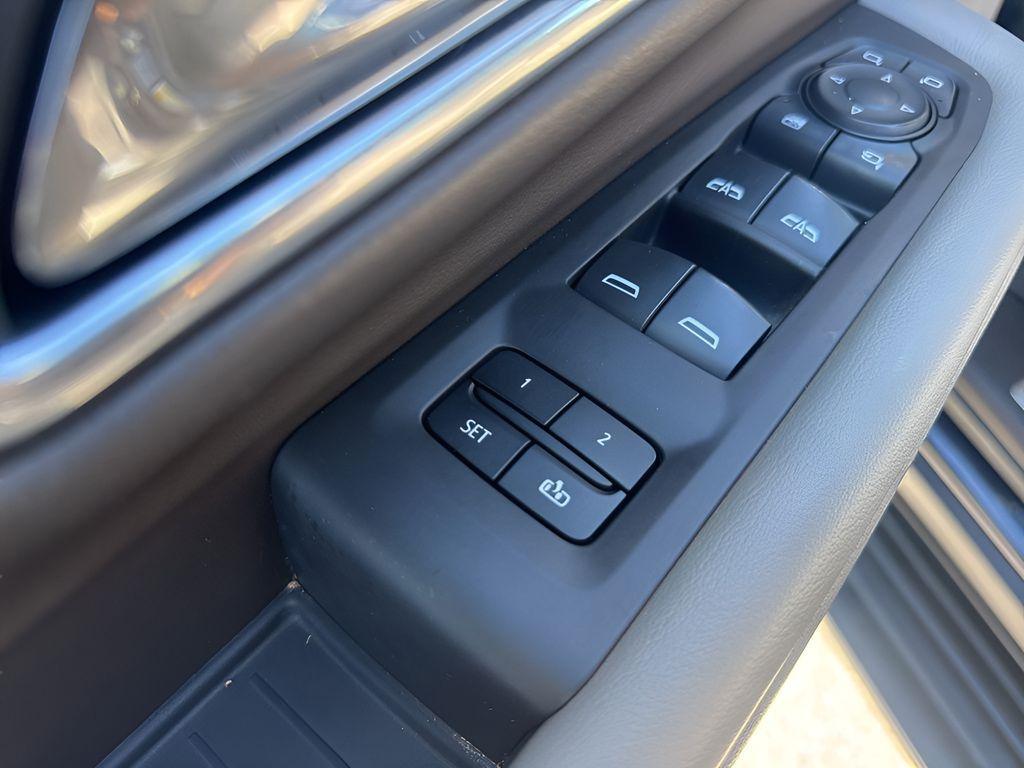 used 2021 GMC Yukon car, priced at $44,995