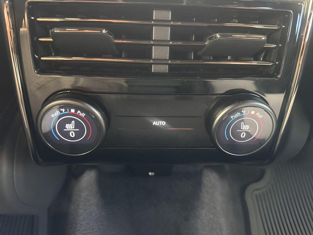 used 2025 Land Rover Range Rover Sport car, priced at $159,550