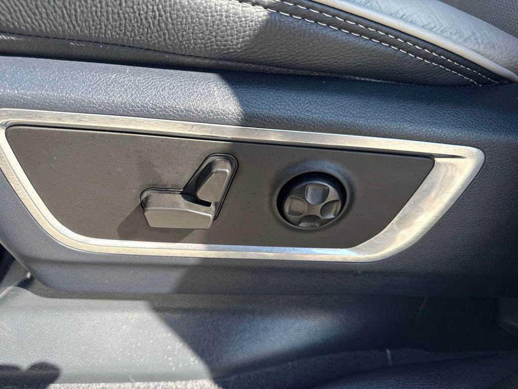 used 2024 Ram 1500 car, priced at $46,290
