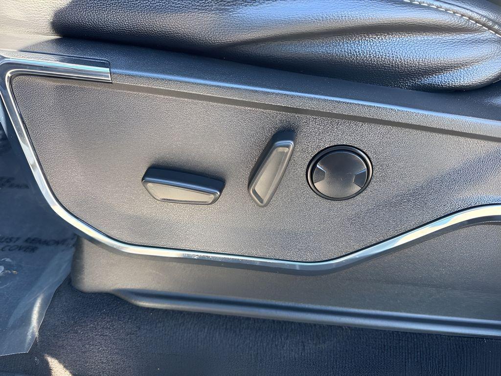 used 2023 Ford F-250 car, priced at $58,770