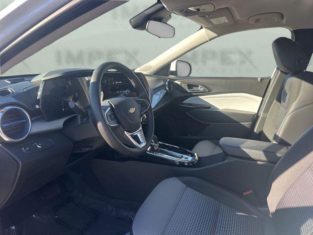 used 2025 Chevrolet Trax car, priced at $19,980