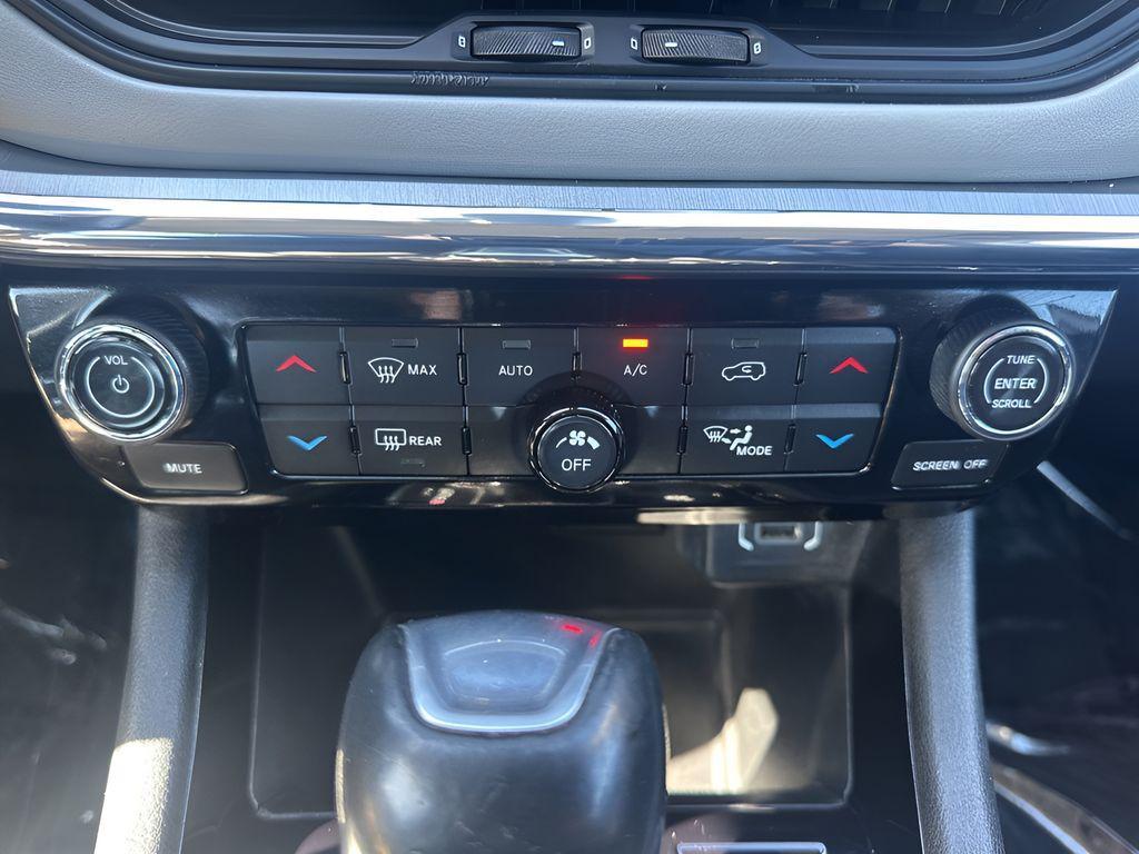 used 2022 Jeep Compass car, priced at $22,350