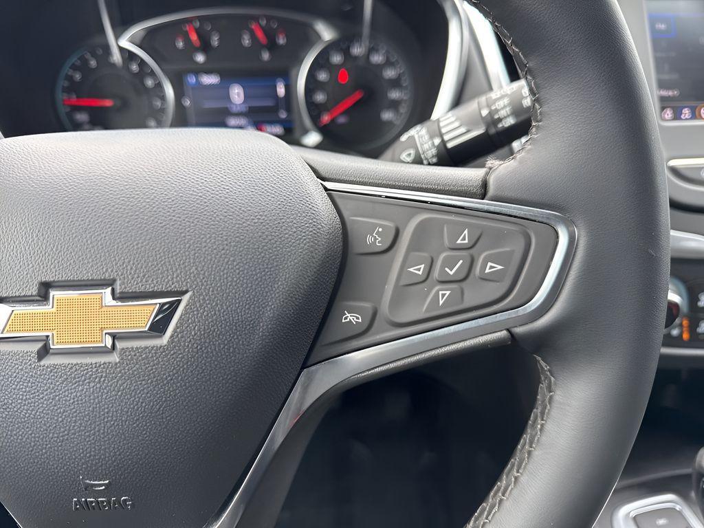 used 2024 Chevrolet Equinox car, priced at $20,950